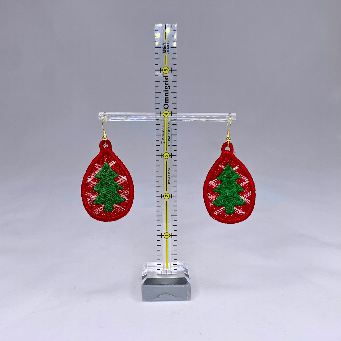 Christmas Tree Teardrop Embroidered Lace Earrings