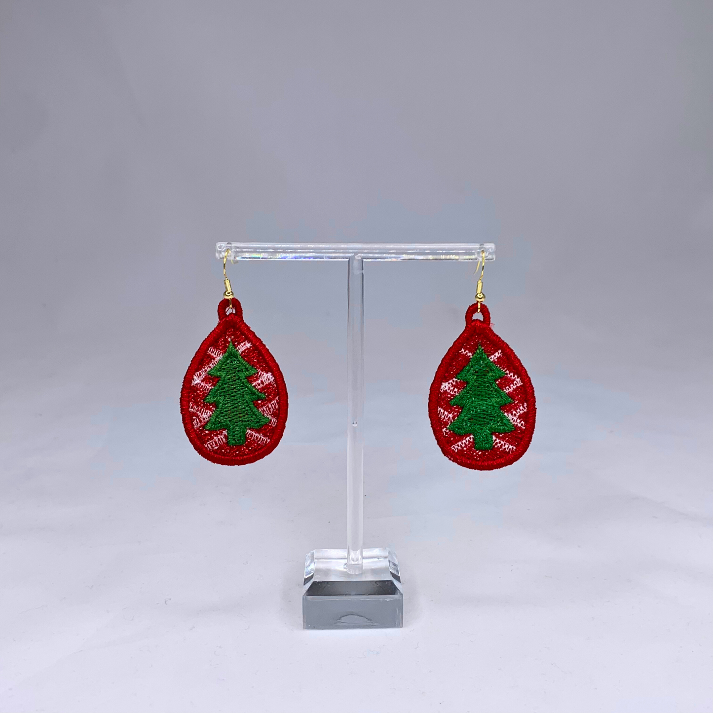 Christmas Tree Teardrop Embroidered Lace Earrings